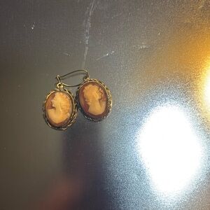 Cameo drop earrings